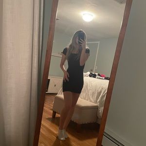 NWOT Black short sleeve mini dress garage